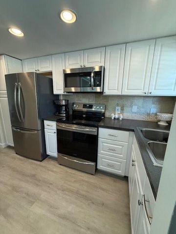 4455 DUHME ROAD 305, St Petersburg, FL 33708