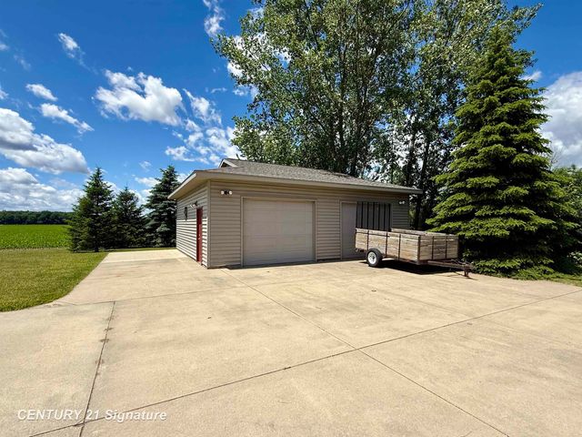5689 Lawndale Road, Kochville Twp, MI 48604
