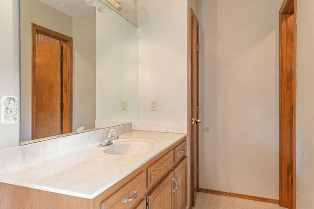 5 Treetop Drive, Kimberling City, MO 65686