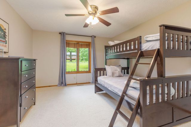 5 Treetop Drive, Kimberling City, MO 65686