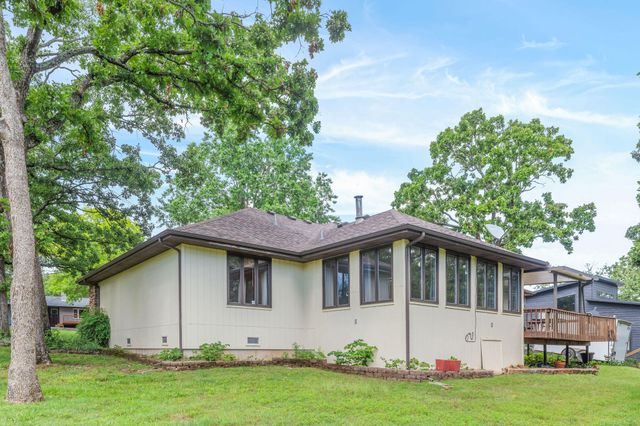 5 Treetop Drive, Kimberling City, MO 65686