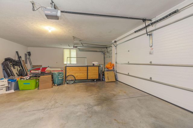 5 Treetop Drive, Kimberling City, MO 65686