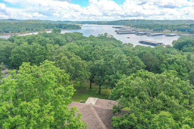 5 Treetop Drive, Kimberling City, MO 65686