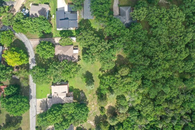 5 Treetop Drive, Kimberling City, MO 65686
