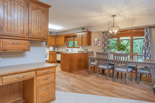 5 Treetop Drive, Kimberling City, MO 65686