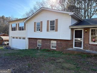 70 Henson Circle, Carrollton, GA 30117