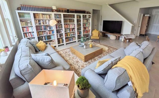 5324 GROVE MILL LOOP, Lakewood Ranch, FL 34211