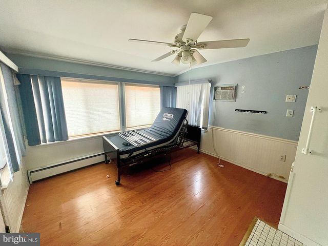 323 N HOBART ST, Gordon, PA 17936