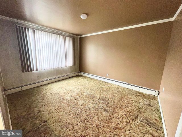 323 N HOBART ST, Gordon, PA 17936