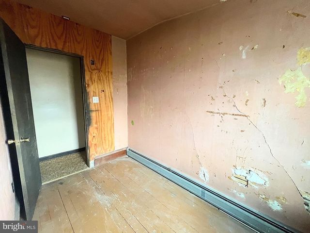 323 N HOBART ST, Gordon, PA 17936