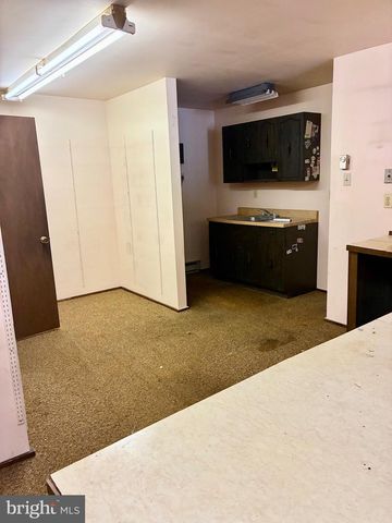 323 N HOBART ST, Gordon, PA 17936