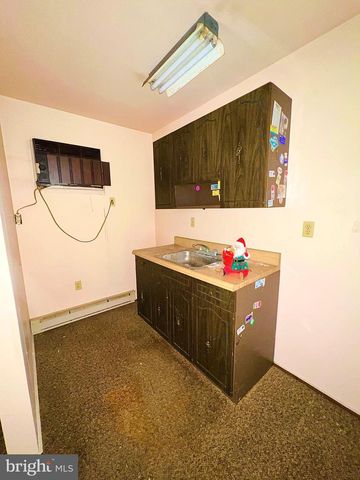 323 N HOBART ST, Gordon, PA 17936