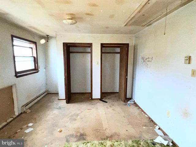 323 N HOBART ST, Gordon, PA 17936