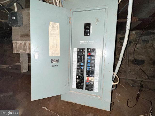 323 N HOBART ST, Gordon, PA 17936