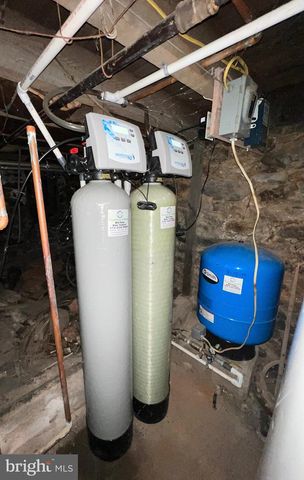 323 N HOBART ST, Gordon, PA 17936