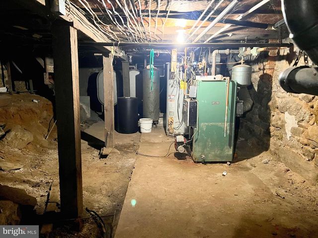 323 N HOBART ST, Gordon, PA 17936