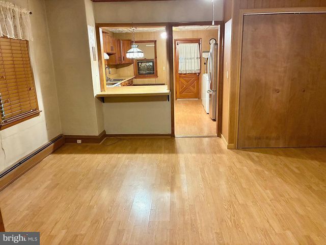 323 N HOBART ST, Gordon, PA 17936