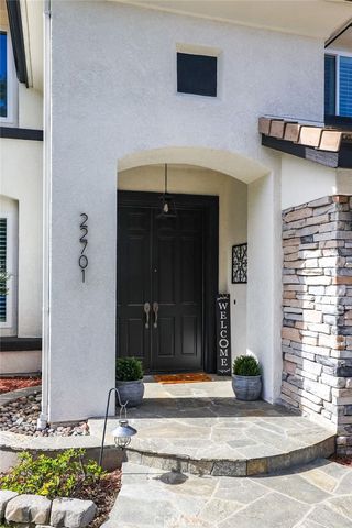 22701 Foxridge, Mission Viejo, CA 92692