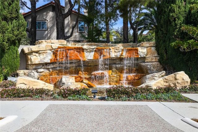 22701 Foxridge, Mission Viejo, CA 92692