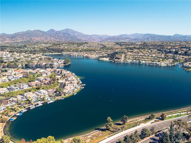 22701 Foxridge, Mission Viejo, CA 92692