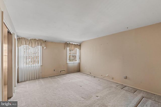 313 ROYAL OAK AVE, Cherry Hill, NJ 08002