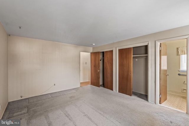 313 ROYAL OAK AVE, Cherry Hill, NJ 08002