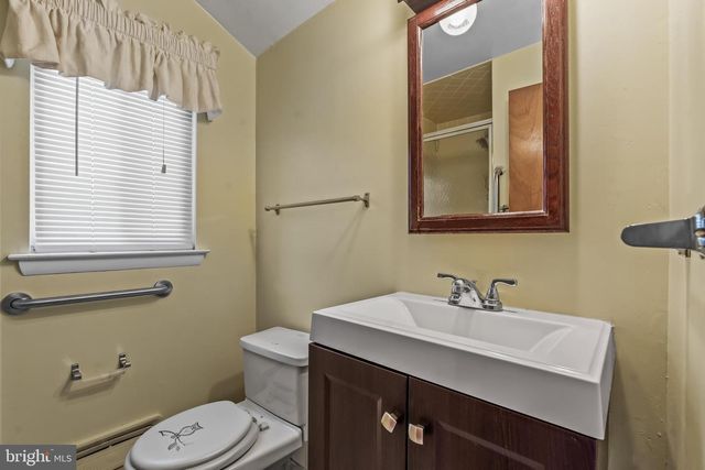 313 ROYAL OAK AVE, Cherry Hill, NJ 08002