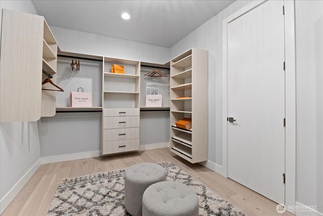 13038 NE 102nd Place, Kirkland, WA 98033
