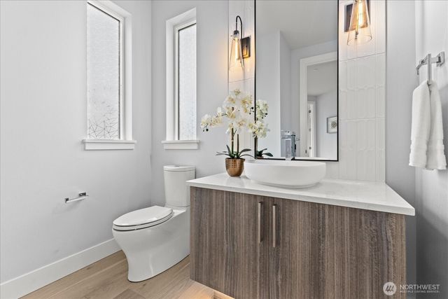 13038 NE 102nd Place, Kirkland, WA 98033