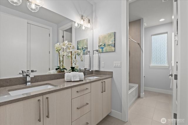 13038 NE 102nd Place, Kirkland, WA 98033