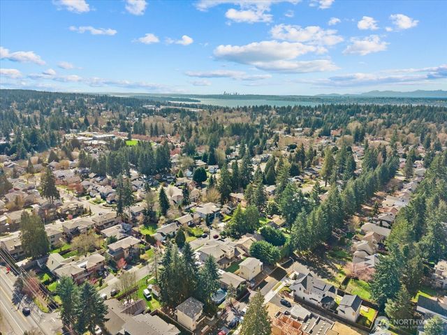 13038 NE 102nd Place, Kirkland, WA 98033