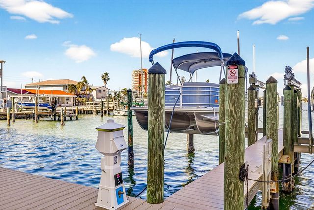 17717 GULF BOULEVARD 401, Redington Shores, FL 33708