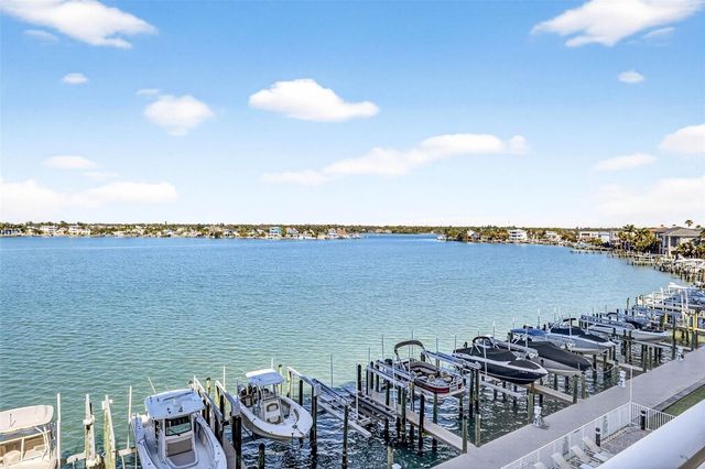 17717 GULF BOULEVARD 401, Redington Shores, FL 33708