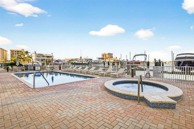 17717 GULF BOULEVARD 401, Redington Shores, FL 33708