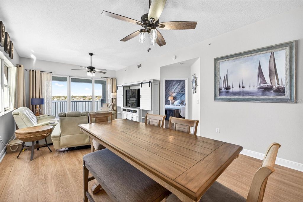 Image 13 of property listing at 17717 GULF BOULEVARD 401, Redington Shores, FL 33708