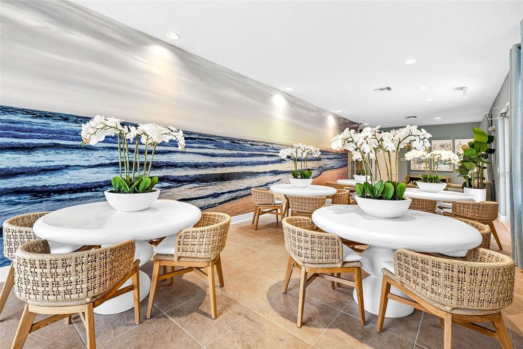 Image 50 of property listing at 17717 GULF BOULEVARD 401, Redington Shores, FL 33708