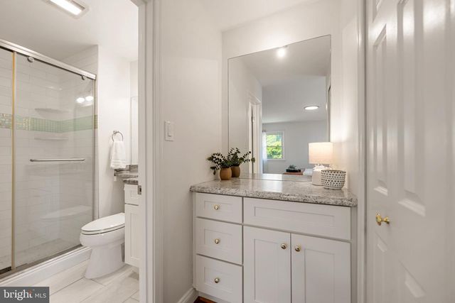 6800 SETON CT, Springfield, VA 22152