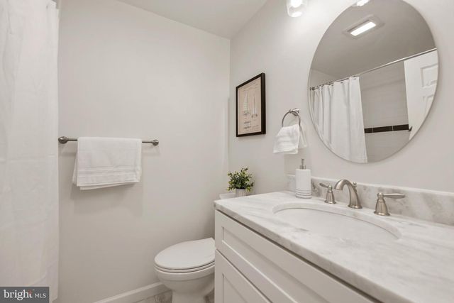 6800 SETON CT, Springfield, VA 22152