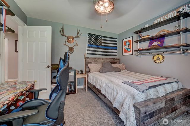 10101 Misery Point Road NW, Seabeck, WA 98380