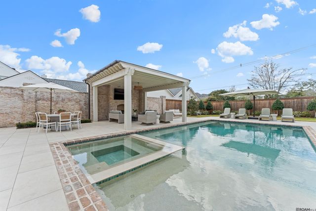3234 Fritchie Dr, Baton Rouge, LA 70809