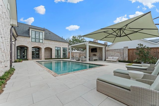 3234 Fritchie Dr, Baton Rouge, LA 70809