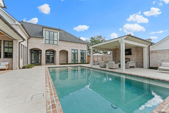 3234 Fritchie Dr, Baton Rouge, LA 70809
