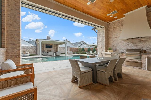 3234 Fritchie Dr, Baton Rouge, LA 70809