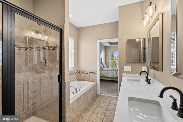 9736 CROSS RD, Perry Hall, MD 21128