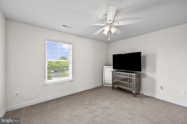 9736 CROSS RD, Perry Hall, MD 21128