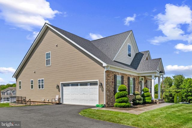 9736 CROSS RD, Perry Hall, MD 21128