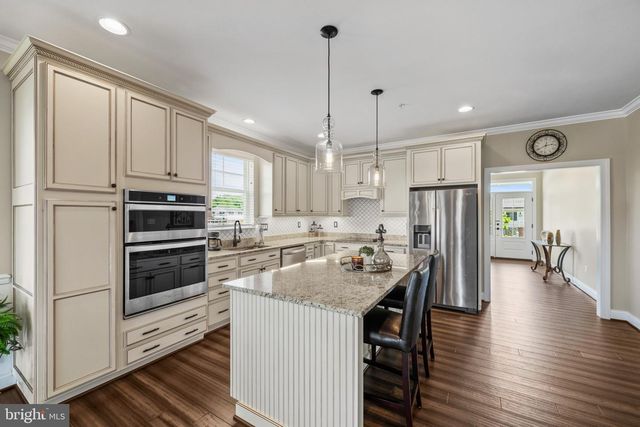9736 CROSS RD, Perry Hall, MD 21128