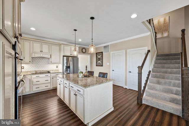 9736 CROSS RD, Perry Hall, MD 21128