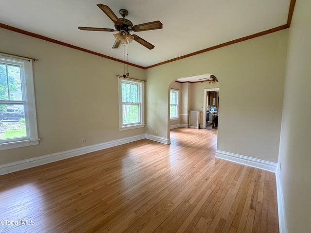 23 Hill Street, Glenville, NY 12008