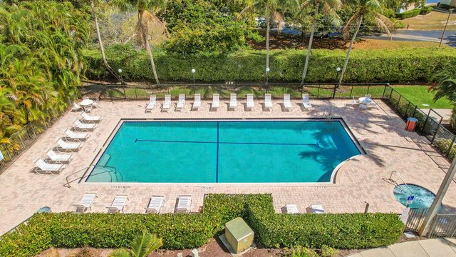 1705 Belmont Place, Boynton Beach, FL 33436